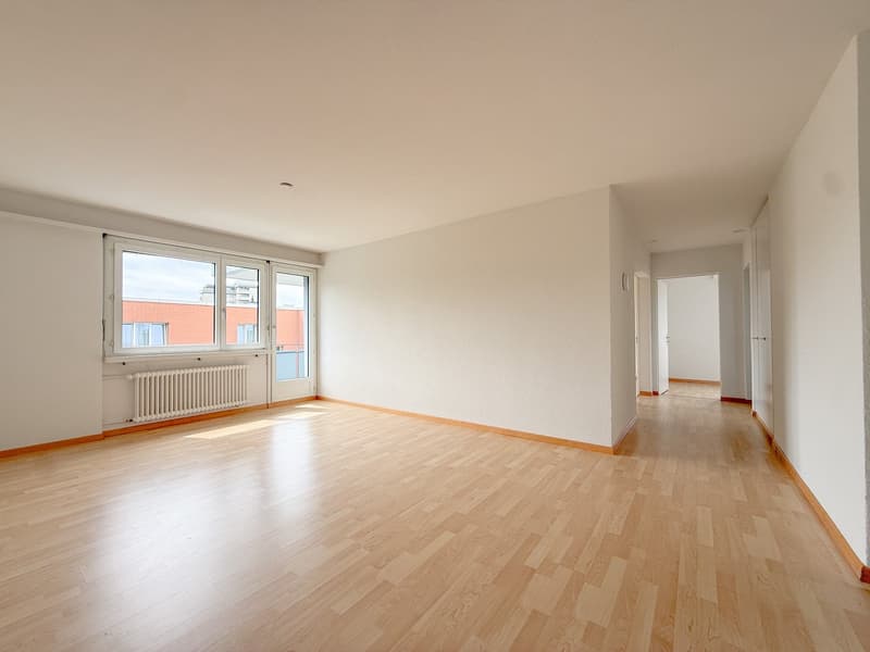 Charmante 4.5-Zimmer-Wohnung mit Balkon und schöner Aussicht in Rorschacherberg (6)