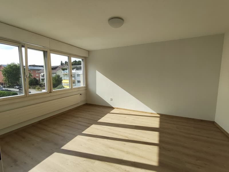 Helle 5.5-Zimmer-Wohnung mit Balkon in Spiez (14)