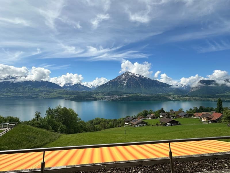 Moderne 4-Zimmer-Wohnung mit Seeblick in Aeschlen ob Gunten (15)