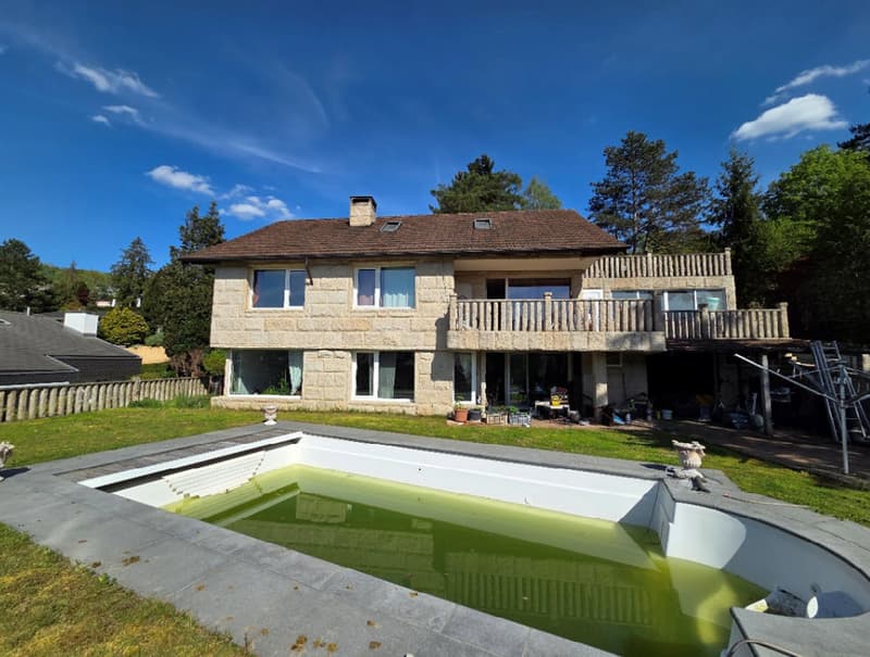 Charmantes Einfamilienhaus mit Pool in Füllinsdorf (1)