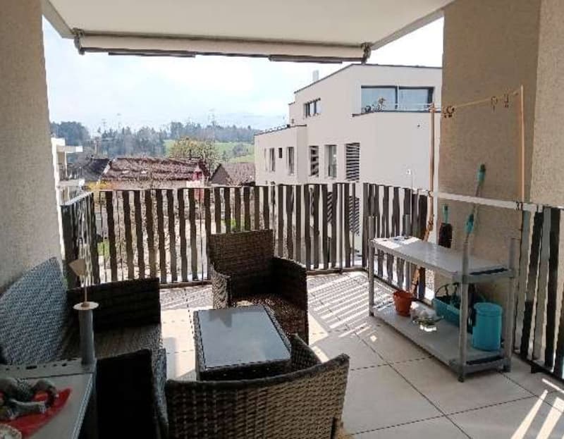Moderne 2.5-Zimmer-Wohnung in Eschenbach SG (3)