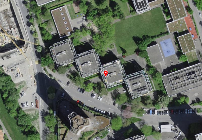 Charmante 4.5-Zimmer-Wohnung im 5. Obergeschoss in Chur (2)