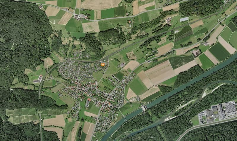 Charmantes Mehrfamilienhaus in idyllischer Lage in Villnachern (4)