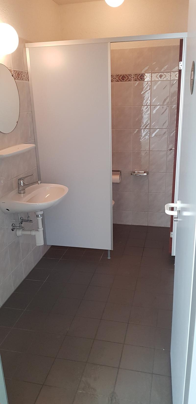 WC separat für Damen und Herren