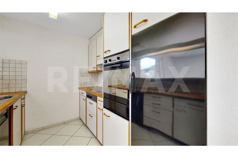 En haut de tout : appartement de 4,5 pièces au dernier étage lumineux avec vue lointaine (7)