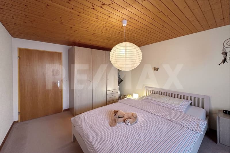 Nur einen Steinwurf vom See entfernt, 3.5-Zimmer-Erstwohnung mit Garage (6)