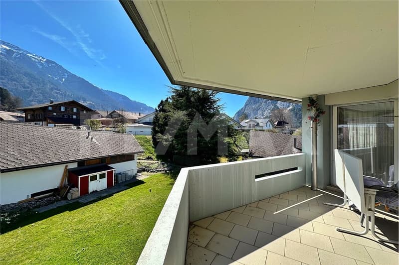 Über den Dächern zuhause - geräumige 2½-Zimmer-Wohnung mit Balkon und Bergsicht (12)