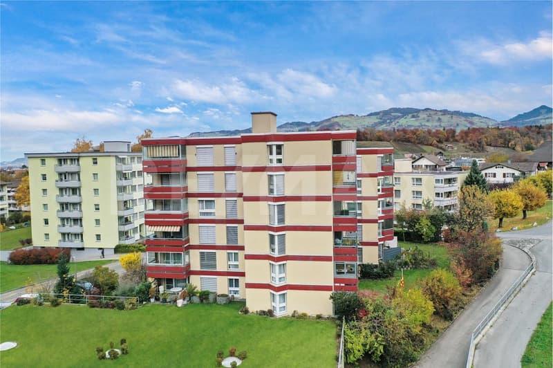 Die Aussicht inklusive - 4½-Zimmer-Dachwohnung im obersten Geschoss (11)
