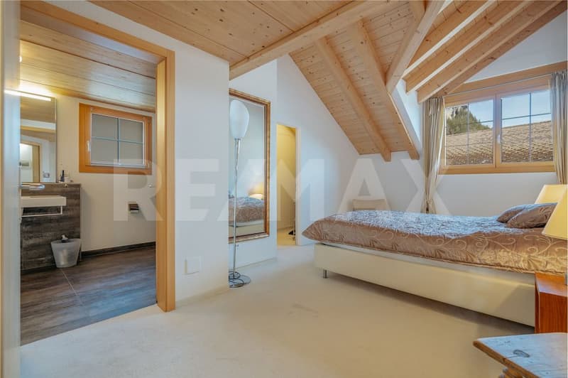 Weitblick. Privatsphäre. Exklusivität. Dachmaisonette über dem Thunersee (auch als Zweitwohnsitz) (5)