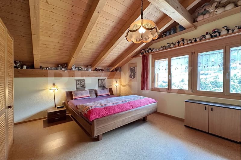 Viel Haus fürs Geld - 7½ Zimmer mit Nebengebäude, nur 17 km von Spiez (8)