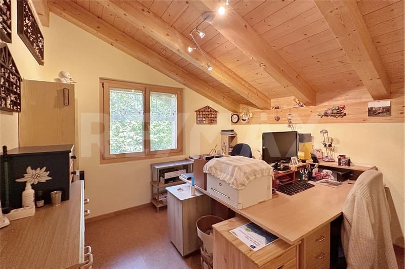 Viel Haus fürs Geld - 7½ Zimmer mit Nebengebäude, nur 17 km von Spiez (10)
