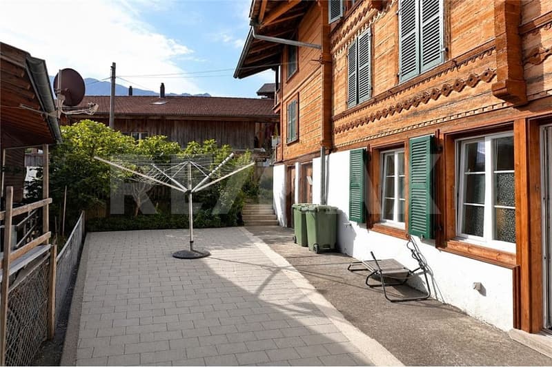 Dreifamilienhaus mit Charme - wohnen, vermieten und investieren (13)