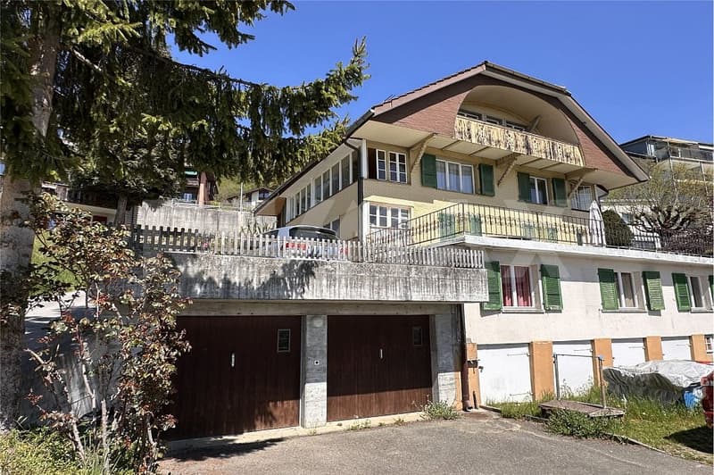 4-Familienhaus an ruhiger, sonniger Lage mit Weitsicht - Renditeobjekt (9)