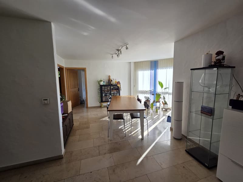 Freistehendes, ruhig gelegenes 7.5-Zimmer-Einfamilienhaus in Moosseedorf (9)