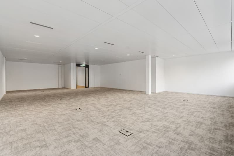 Bureau de 142 m² à louer à Terre Bonne (5)