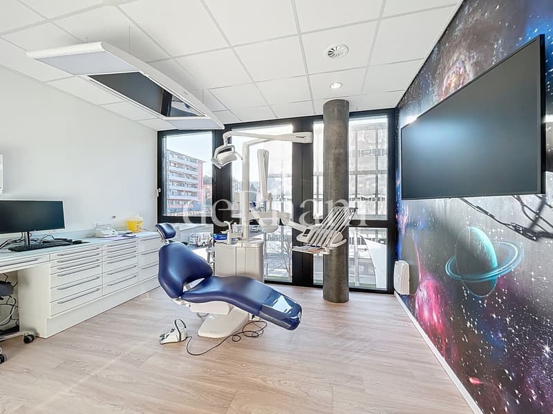 Superbe bureau entre 250m2 et 1590m2 dans le bâtiment neuf Le Closel à Renens (2)