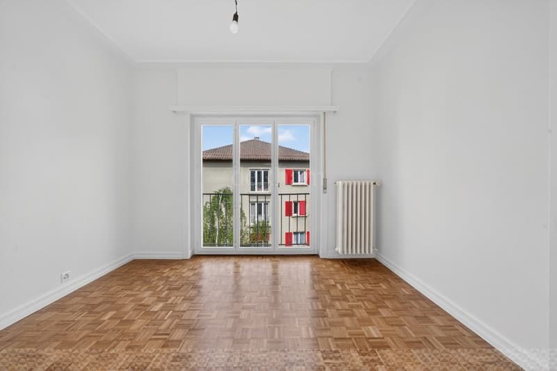 Severy_7_-_Lausanne_3.5pcs-4.jpg