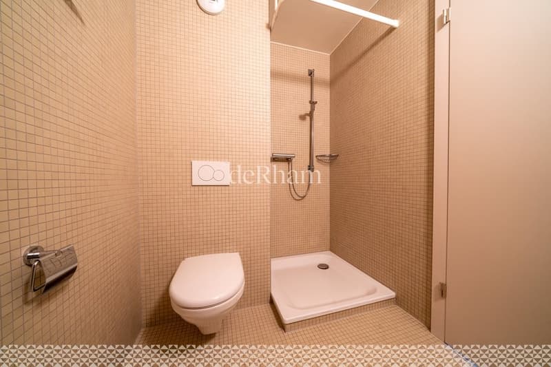 Salle_de_douche.jpg