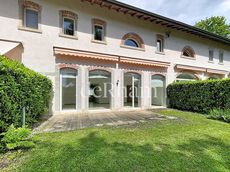 Superbe 8,5 pièces avec terrasse et jardin (13)