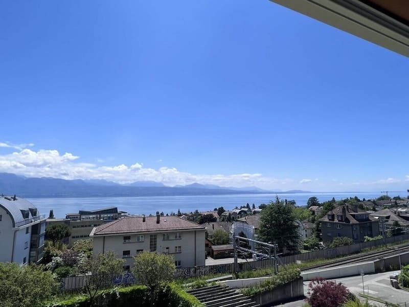 Magnifique 5.5 pièces avec vue sur le lac et les montagnes! (5)