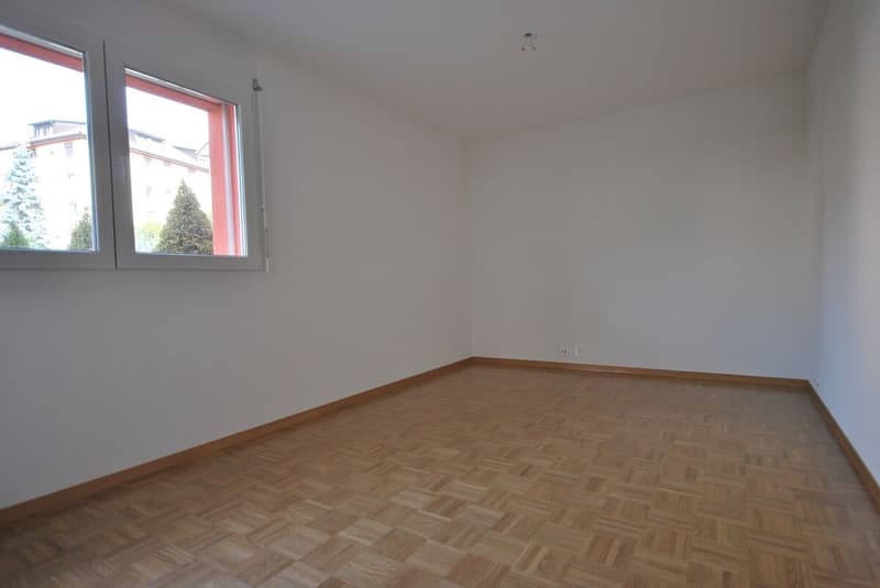 Bel appartement de 3.5 pièces avec jardin privatif! (4)