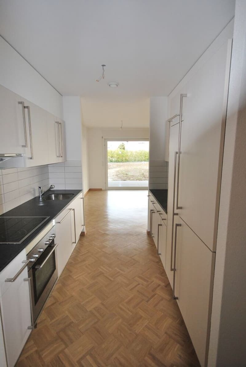 Bel appartement de 3.5 pièces avec jardin privatif! (5)