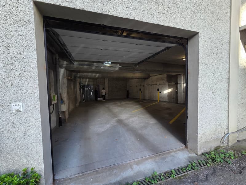 Einstellhallenplatz an zentraler Lage in St. Gallen (1)