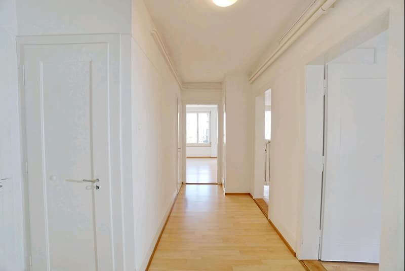 Helle 3-Zimmer-Wohnung mit Balkon in Bern (2)