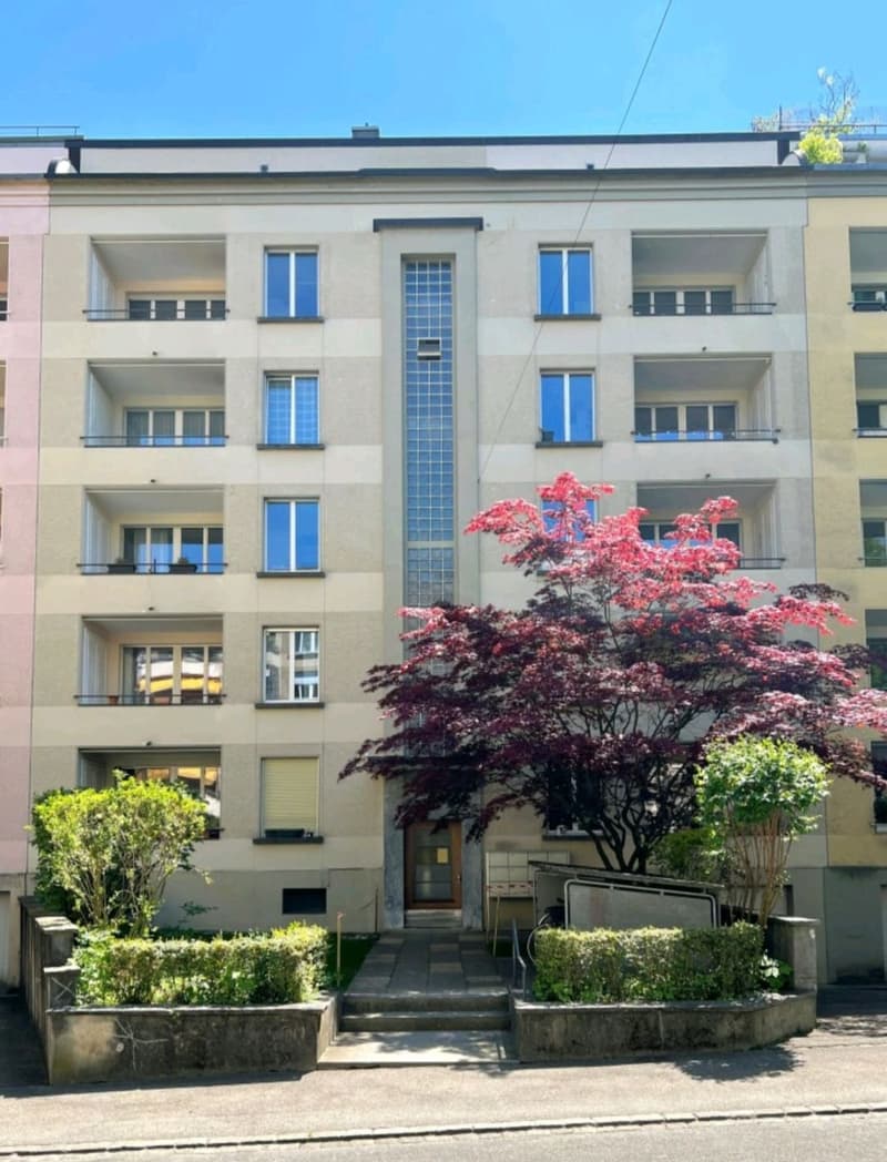 Helle 3-Zimmer-Wohnung mit Balkon in Bern (1)