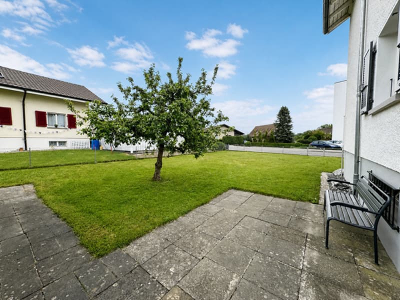 Einfamilienhaus mit grossem Garten (11)