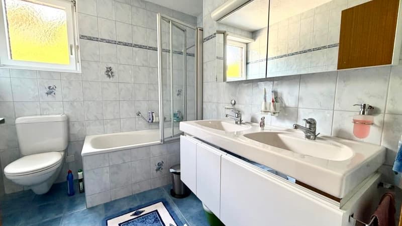 4.5-Zimmer-Wohnung mit Balkon und Garage in Köniz (4)