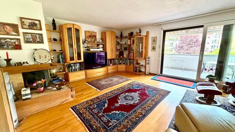 4.5-Zimmer-Wohnung mit Balkon und Garage in Köniz (6)