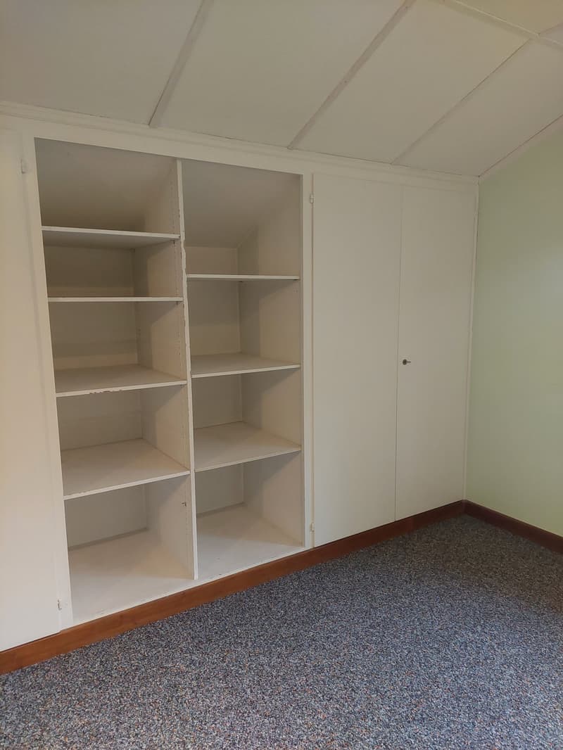Einfamilienhaus freistehend mit zusätzlichem Umschwung und Garage (19)