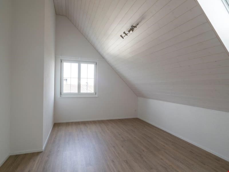 3.5 Zimmerwohnung mit 120 m2 Balkon Richtung Süden (6)
