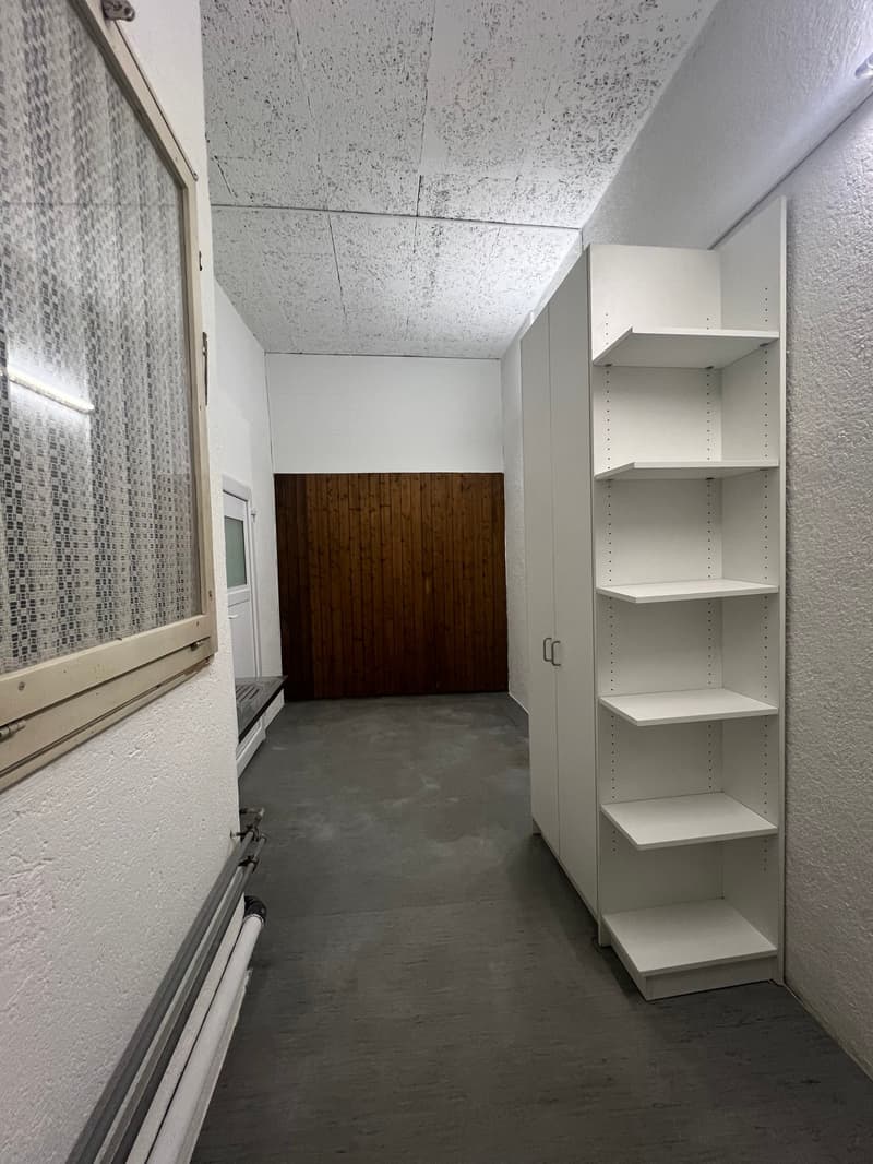 Loft/Bureau rénové au centre ville de Tramelan (6)