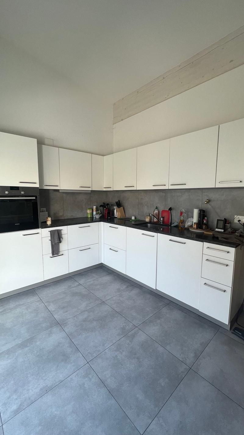 Appartement de 4.5 pièces avec balcon à Tavannes (4)