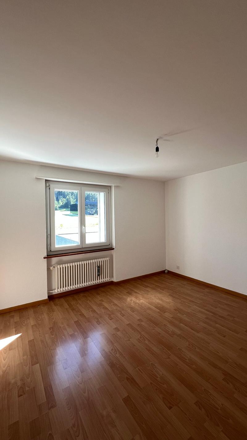 Charmant appartement de 3 pièces avec balcon à Tramelan (8)