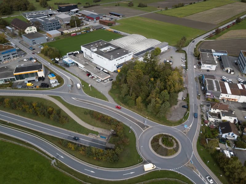 Großzügige Büroeinrichtung in bester Verkehrslage (5)