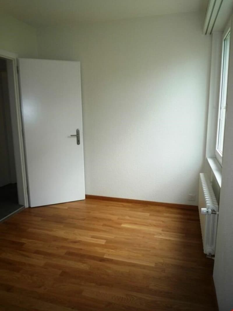 Bel appartement de 3 pièces avec balcon ! (2)