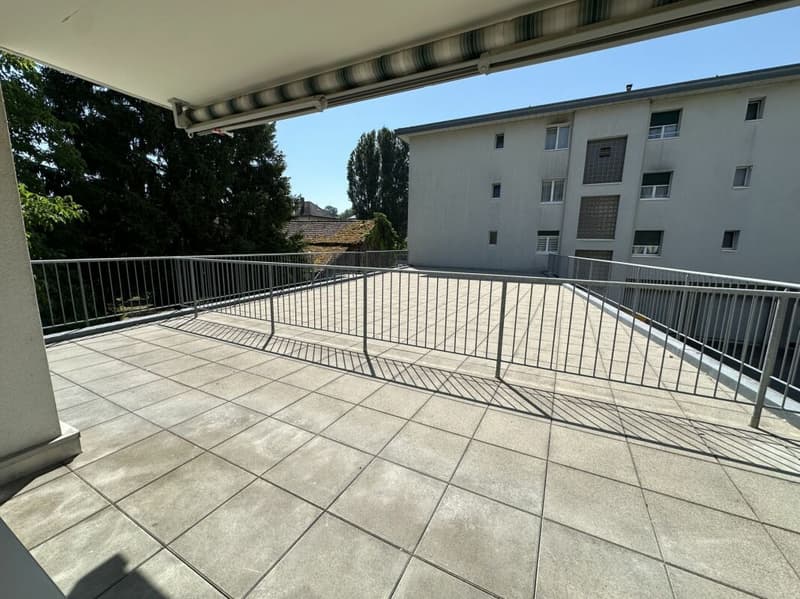 Bel appartement de 3.5 pièces entièrement rénové proche de toutes commodités ! (9)