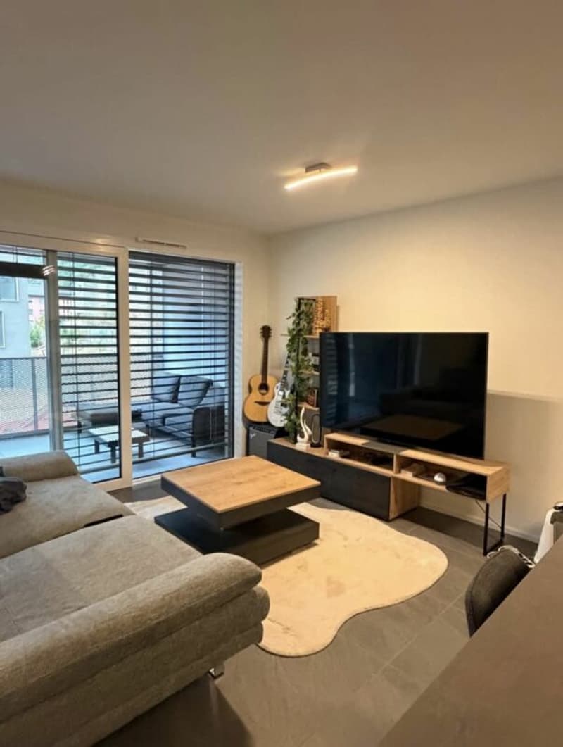 Magnifique appartement de 2.5 pièces avec balcon (2)