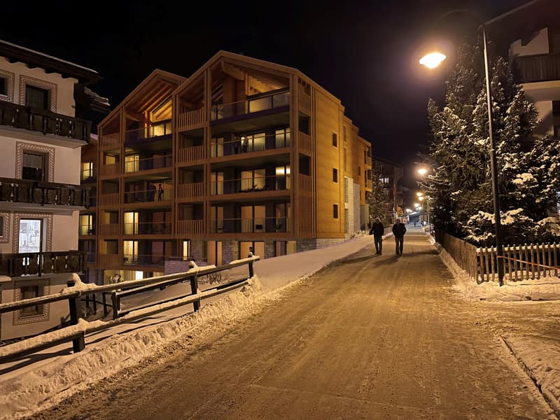 Moderne 4.5-Zimmer-Wohnung im Herzen von Zermatt (5)
