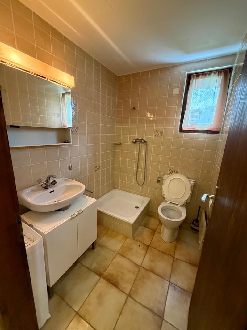 Bureau de 2.5 pièces à Saint-Maurice – Accessible et bien situé (4)