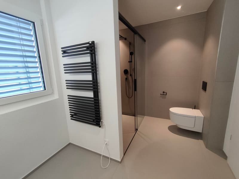 Magnifique appartement en attique de 3,5 pièces à Leuk – Neuf, lumineux (9)