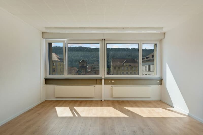 St-Imier, bureau / cabinet idéalement situé, surface dès 27m2 (9)