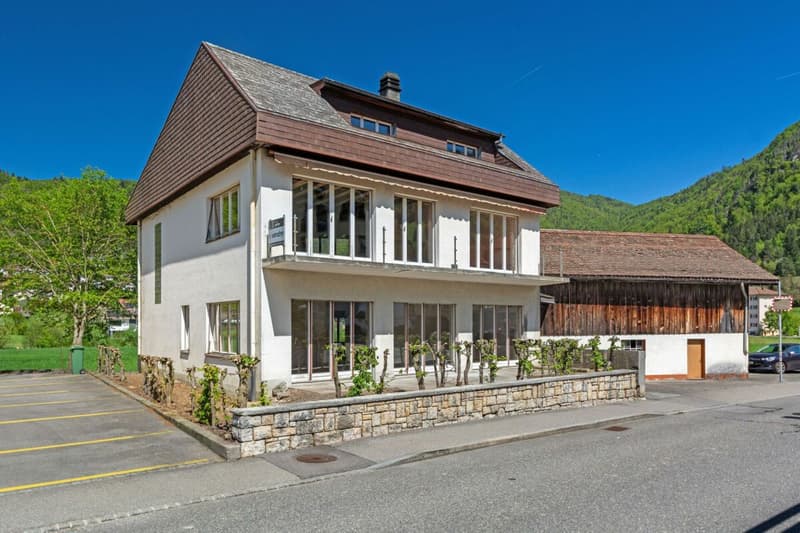 Sonceboz, maison à rénover avec grange (1)
