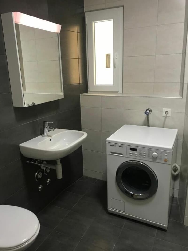 St-Imier, magnifique appartement de 3.5 pièces avec ascenseur (2)