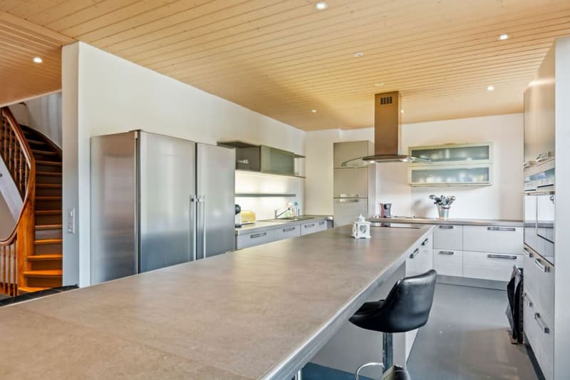 St-Imier, maison de caractère - Parfaite pour famille et activité professionnelle (2)
