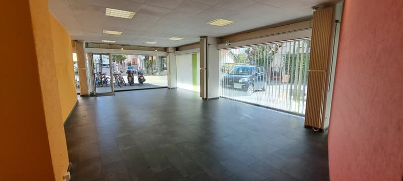 Bienne, surface commerciale de plain-pied en centre-ville (3)