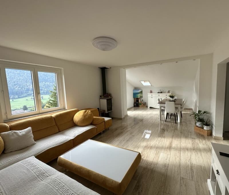 St-Imier, magnifique appartement de 4.5 pièces au 2ème avec terrasse (1)